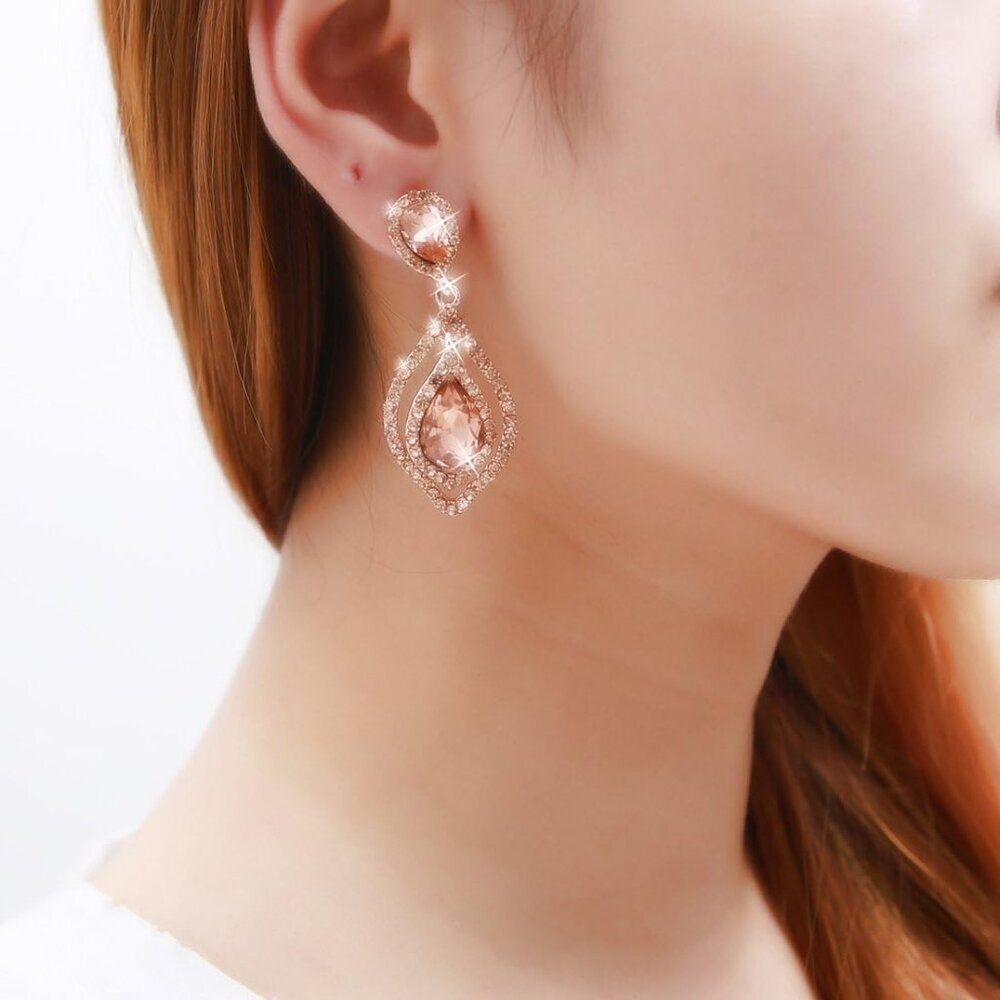 Women Pear Shape Crystal Earrings Dangle Teardrop Rhinestone Chandelier Bridal E - Picture 2 of 5